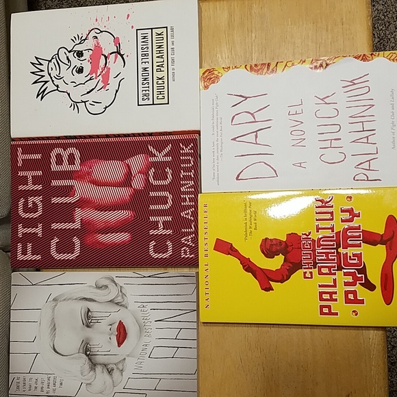 Lot of 5 Chuck Palahniuk books - Picture 1 of 3